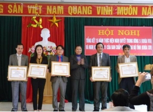 Đảng uỷ khối CCQ tỉnh Hà Tĩnh tổng kết NQ TW 5 ( khoá VIII)