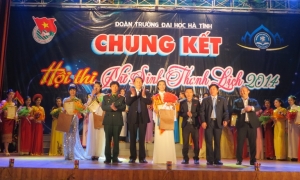 Chung kết Hội thi nữ sinh thanh lịch của trường Đại học Hà Tĩnh
