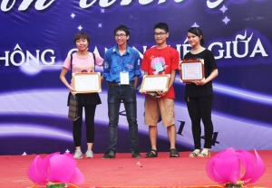 Nữ sinh viên Hà Tĩnh đạt giải đặc biệt cuộc thi ảnh