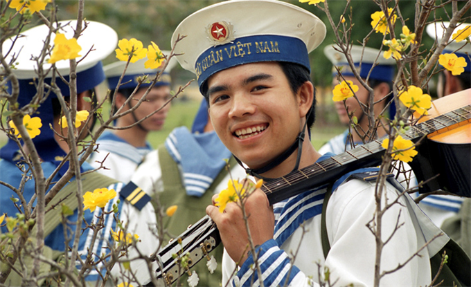 Khai mạc triển lãm ảnh “Biển đảo Tổ quốc”