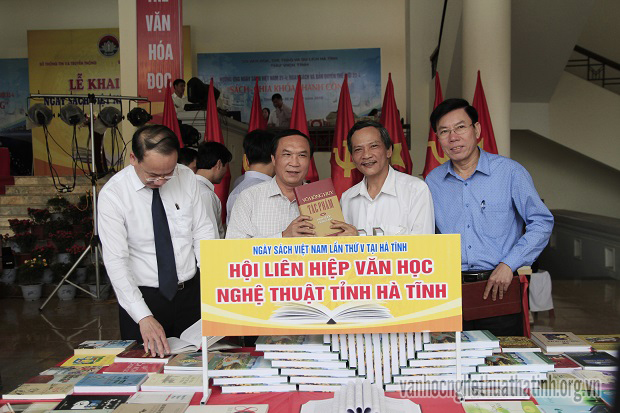 Ngày sách Việt Nam lần thứ V tại Hà Tĩnh