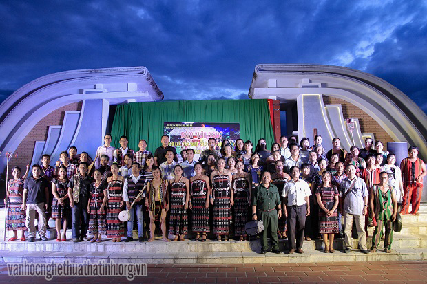 Tạp chí Sông Hương kỷ niệm 35 năm ngày ra số đầu tiên