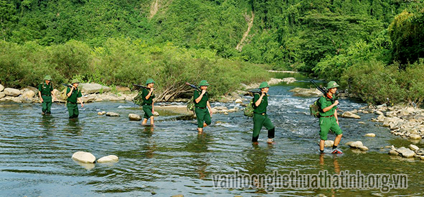 Chùm thơ người xa quê của nhiều tác giả