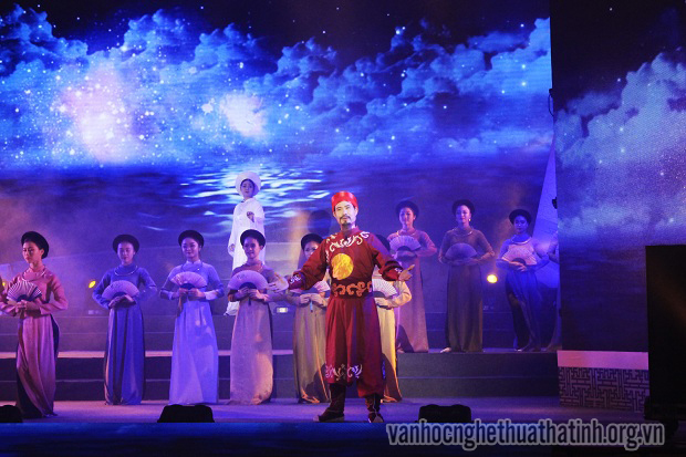  Chương trình nghệ thuật Nguyễn Công Trứ - Làm cây thông đứng giữa trời mà reo