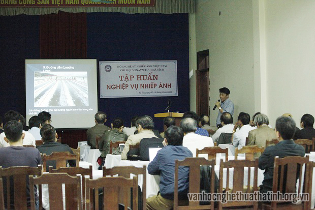 Khai giảng tập huấn nghiệp vụ nhiếp ảnh tại Hà Tĩnh