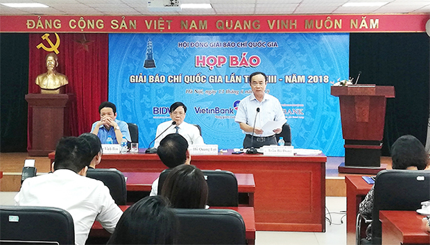 106 tác phẩm được trao Giải Báo chí Quốc gia lần thứ XIII