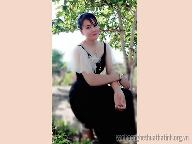 Chùm thơ của tác giả Uyên Khuê