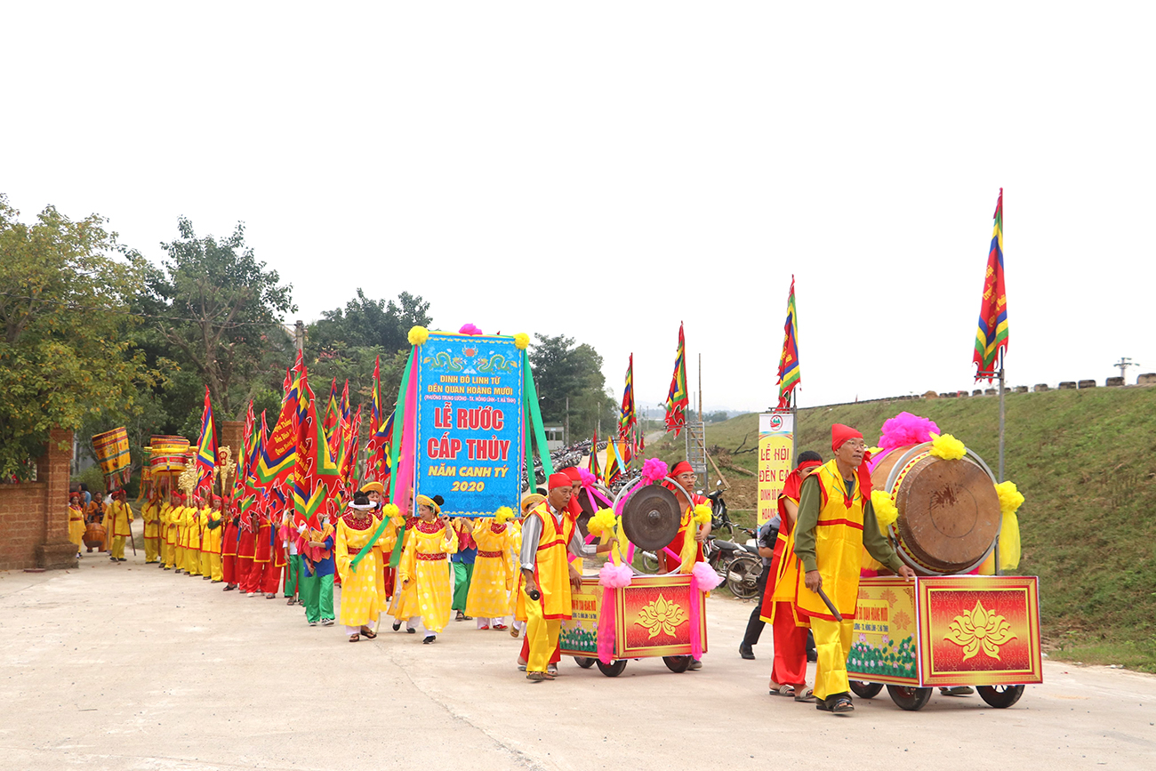 Tổ chức lễ hội Đền Cả gắn với Hội nghị quảng bá, kết nối tour, tuyến du lịch văn hóa tâm linh trên địa bàn thị xã Hồng Lĩnh