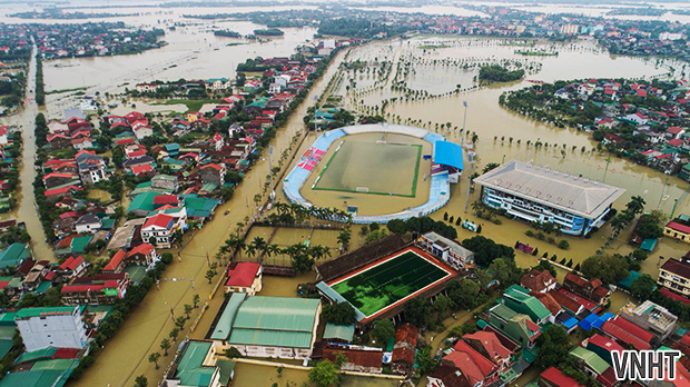 Chùm thơ về mùa lũ của nhà báo Vũ Thìn