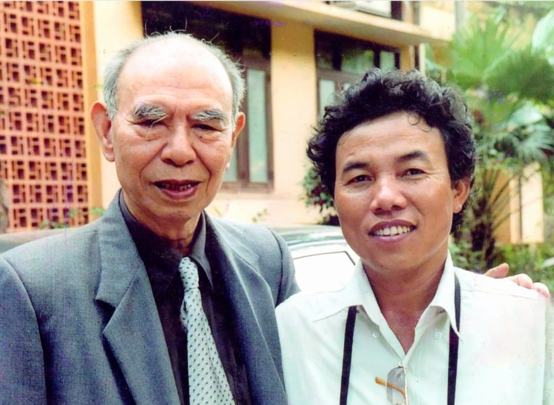 Ghi chép BA TIẾNG ĐỒNG HỒ VỚI VỊ TƯỚNG LỪNG DANH của Nhà thơ, Nhà báo Bùi Quang Thanh 
