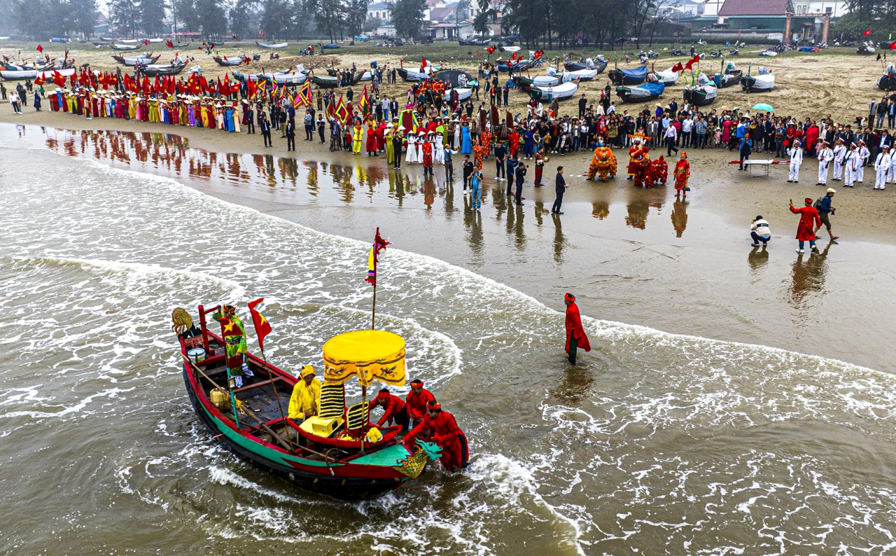 Lễ hội cầu ngư làng Cam Lâm được đưa vào Danh mục di sản văn hóa phi vật thể cấp quốc gia
