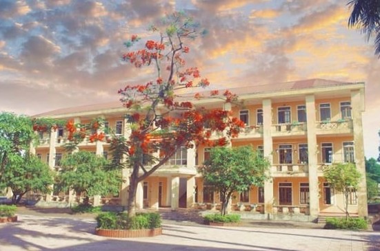 Chùm thơ kỷ niệm 60 năm thành lập trường THPT Kỳ Anh của tác giả Trần Đức Dũng