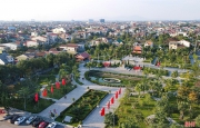 Thơ chọn và lời bình: Sen quê Bác